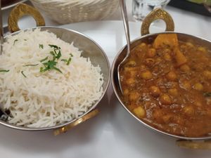 Potato and chickpeas curry at Pizzeria Pellegrini in Tione Di Trento