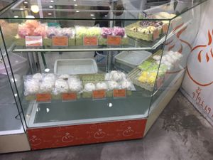 Veg options at Pun-Pao Steamed Buns in Chiang Mai