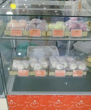 vegan steamed buns at Pun-Pao Steamed Buns in Chiang Mai