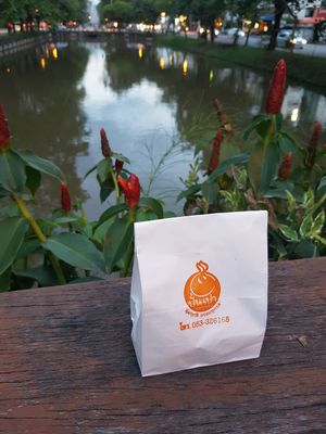 Take away bag at Pun-Pao Steamed Buns in Chiang Mai