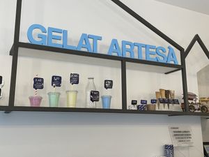 Homemade ice cream and granita for absolutely good prices  at Artic Gelat Artesà in Vilanova I La Geltru