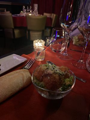 Caesar salad with fried tofu  at Queenz Cabaret in Sitges