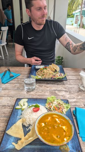 Curry and fried rice at Hermit's Restaurant in Dhigurah