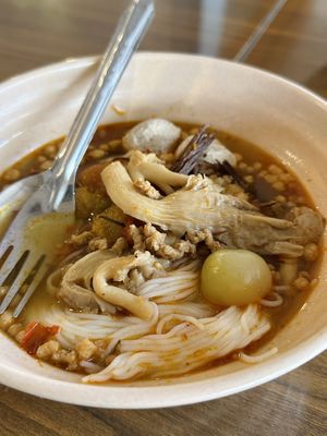 Nam ngiaow (50 THB)  at Kinphak Cafe  in Chiang Mai