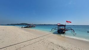  at Bubbles Restaurant in 