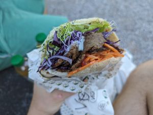 Pita Vegiboss at Veganitas in Bern