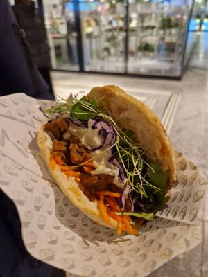 Yummy pita at Veganitas in Bern