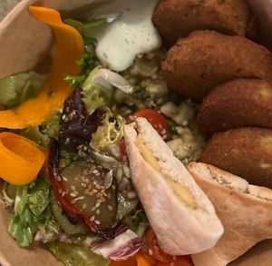  at Balino Yoga Café  in Sevilla