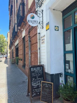  at Balino Yoga Café  in Sevilla