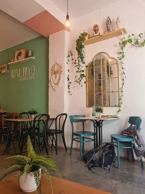  at Balino Yoga Café  in Sevilla