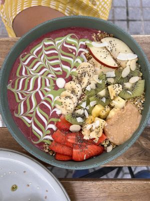 Smoothie bowl  at Balino Yoga Café  in Sevilla
