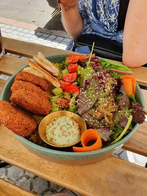  at Balino Yoga Café  in Sevilla