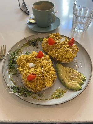 Tofu Scramble - 8.5/10  at Balino Yoga Café  in Sevilla