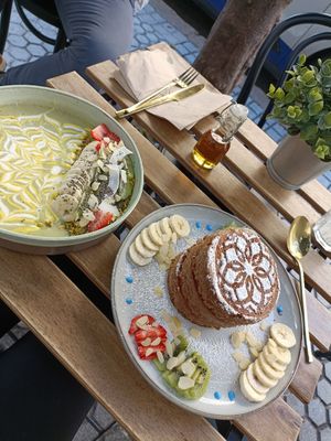 Pancakes at Balino Yoga Café  in Sevilla