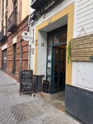   at Balino Yoga Café  in Sevilla