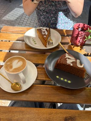  at Balino Yoga Café  in Sevilla