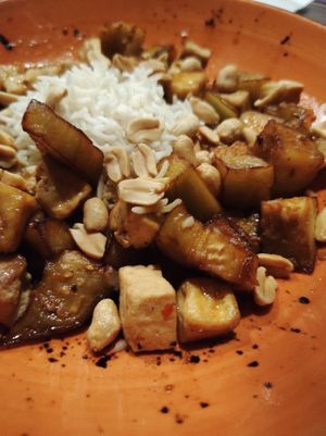 Beringela com tofu at PSI in Lisbon