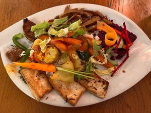 l’assiette berbere #Veganuary at Le Grenier de Notre Dame in Paris