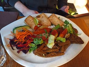 Dish with proteins at Le Grenier de Notre Dame in Paris