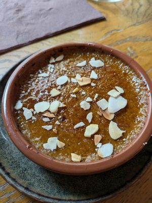 Crème brûlée at Le Grenier de Notre Dame in Paris