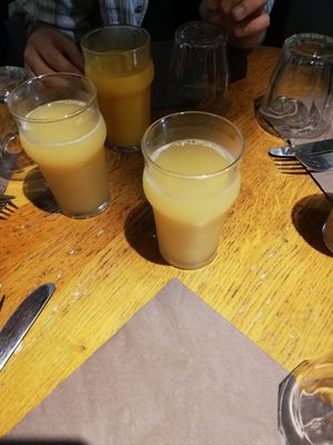 A Fresh juice or a coffee included in the offer at Le Grenier de Notre Dame in Paris