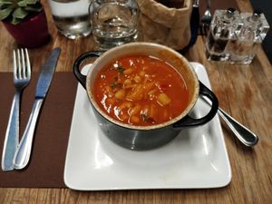 Le cassoulet végétarien - Not worth the money (18.5 €) at Le Grenier de Notre Dame in Paris