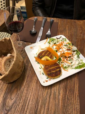 Falafel starter dish! at Le Grenier de Notre Dame in Paris