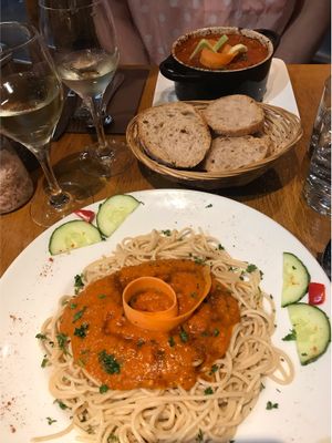 The. Best. Vegan pasta.. I’ve ever had. at Le Grenier de Notre Dame in Paris