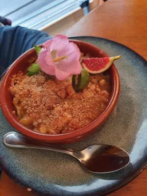 Dessert at Le Grenier de Notre Dame in Paris