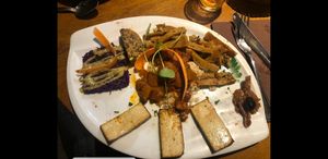 Assiette bérbere at Le Grenier de Notre Dame in Paris