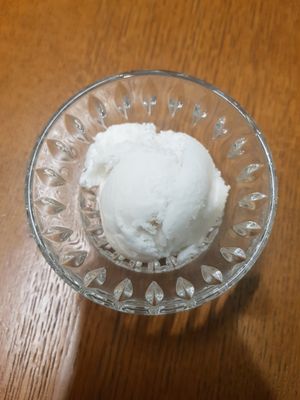 Vegan coconut sorbet at Le Grenier de Notre Dame in Paris