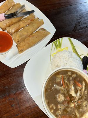 Vegan? Springrolls and vegan curry  at Beach Shack Chalet in Tioman Island