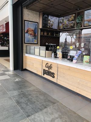 Front desk  at Cafe Pans in Portimao