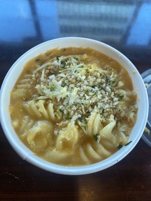 Mac and Chz  at Veggie Grill by Next Level - The Dome in Hollywood