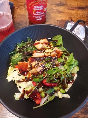 Bowl ohne die Chilli Majo mit Tofu at Street Kitchen in Borkum