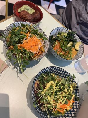 Full therapy and appetiser  at Le Botaniste - Bryant Park in New York City