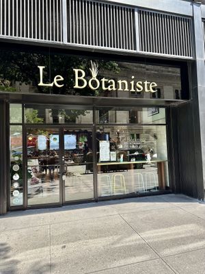 Restaurant Front   at Le Botaniste - Bryant Park in New York City