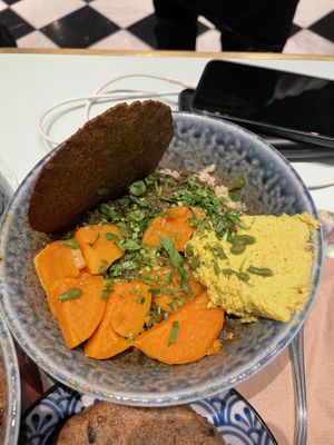 Prato sazonal!!😋  at Le Botaniste - Bryant Park in New York City