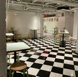 Back space  at Le Botaniste - Bryant Park in New York City