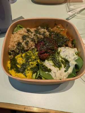  at Le Botaniste - Bryant Park in New York City