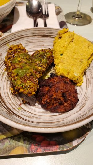 cashew free platter at Le Botaniste - Bryant Park in New York City