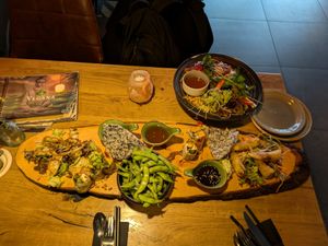 Sharing plate, with the "omelette" in the background. Sharing plate 10/10, omelette 7/10 at Vegana Vietnamese Restaurant in Mannheim