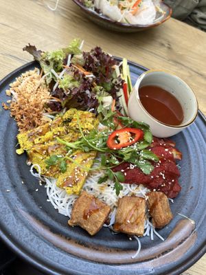 Reisnudelsalat (Nr.24)  at Vegana Vietnamese Restaurant in Mannheim