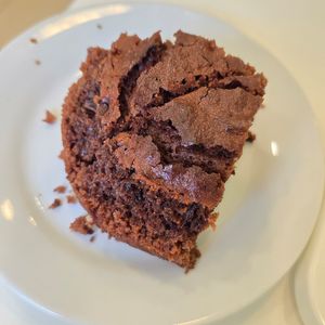 Chocolate cake at Green Side in Coimbra