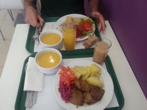 Simple lunch at Green Side in Coimbra