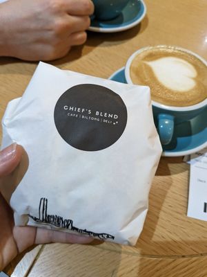  at R&R Bagels in Hong Kong Island