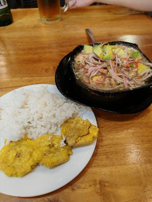 Ceviche at Fer's Grill House in Puerto Baquerizo Moreno