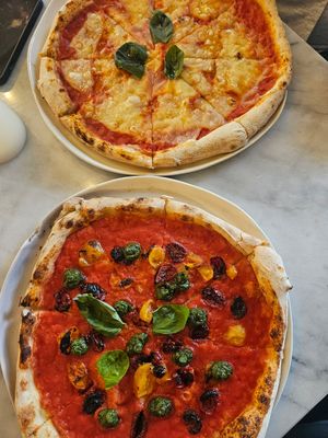  at Paradiso Pizza & Friends in Sofia