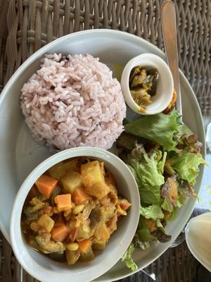   at Nuchigusa Cafe in Ishigaki