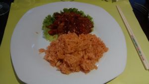 Beef and rice Lok Lak at Vegebowl in Paris